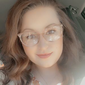 Meet your Posher, Jaymie